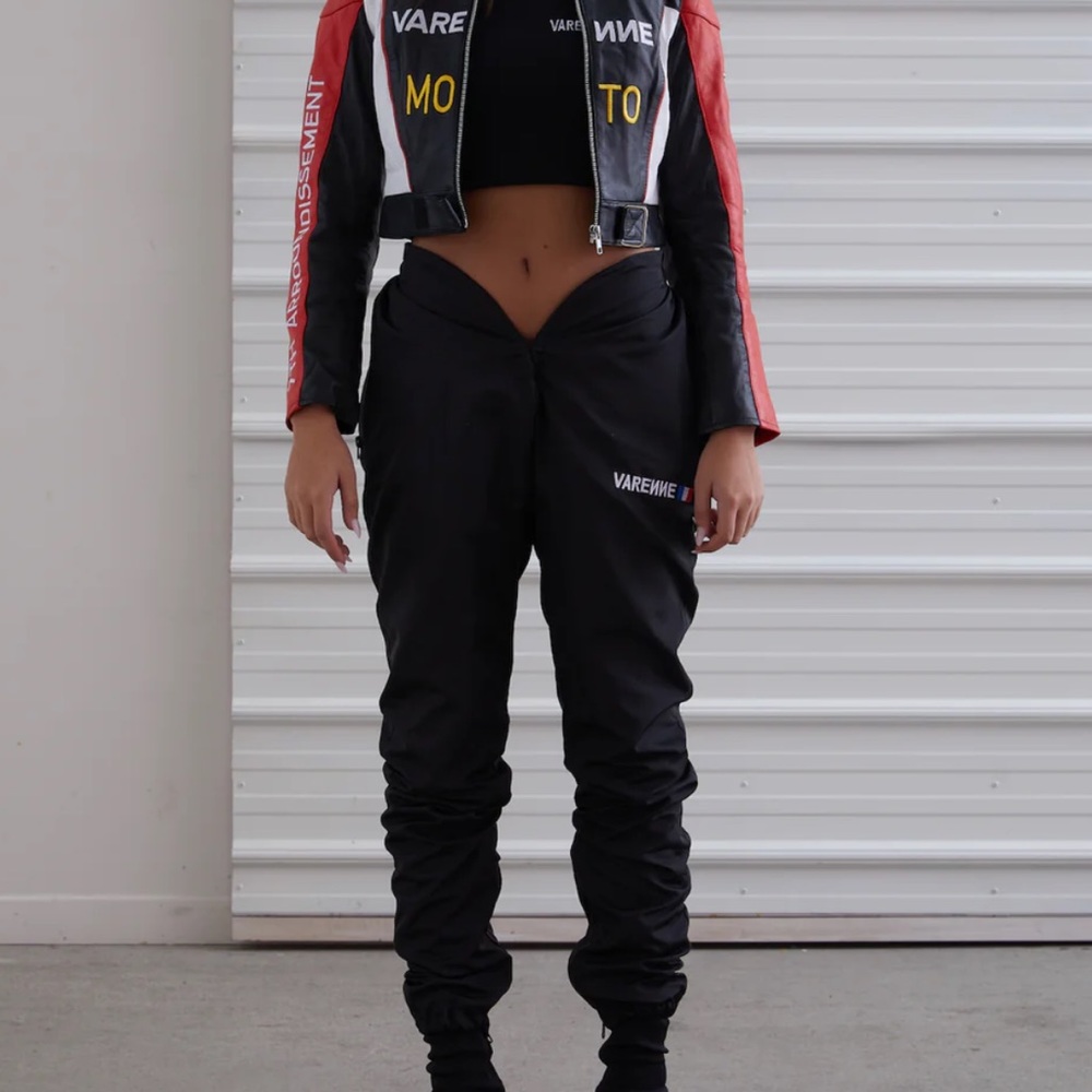 Varenne V cut Slush Joggers